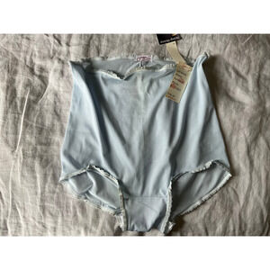 NOS VInTaGe HENSON KICKERNICK 🫦“Skimp Skamp” BaBy blue panties